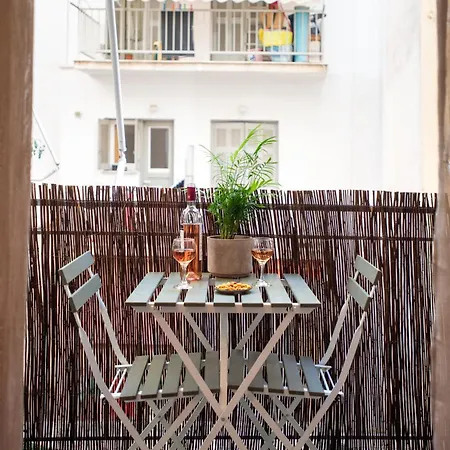 Relax Apartment Under Acropolis-2
